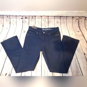 Gap Mid-rise Dark Blue Jeans, Size 28